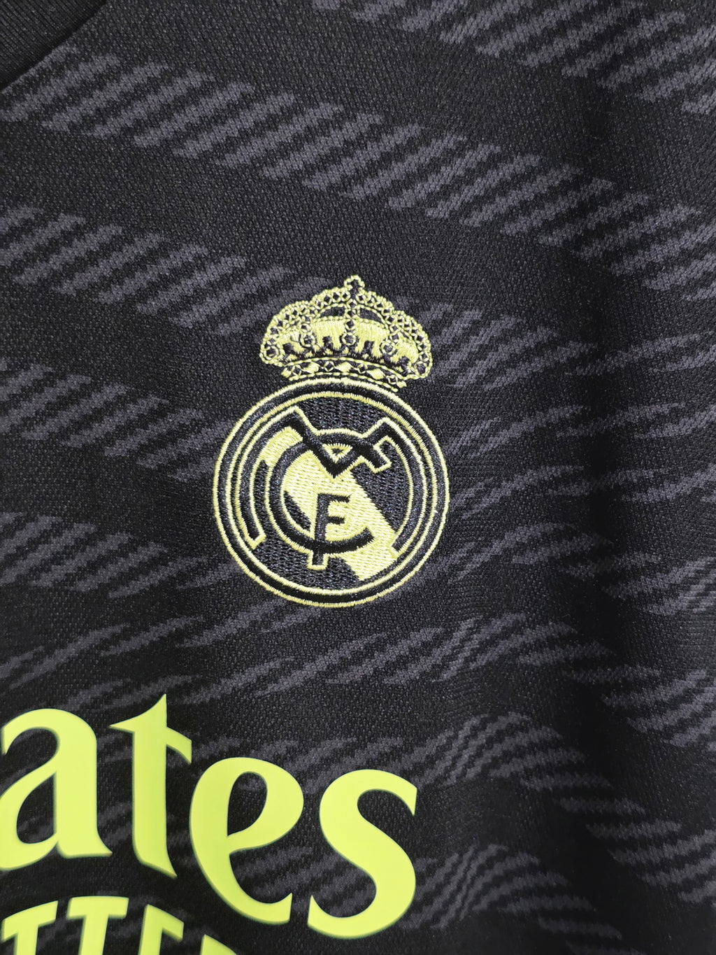 Real Madrid 2022-23 Third Jersey Benzema 9 (M)