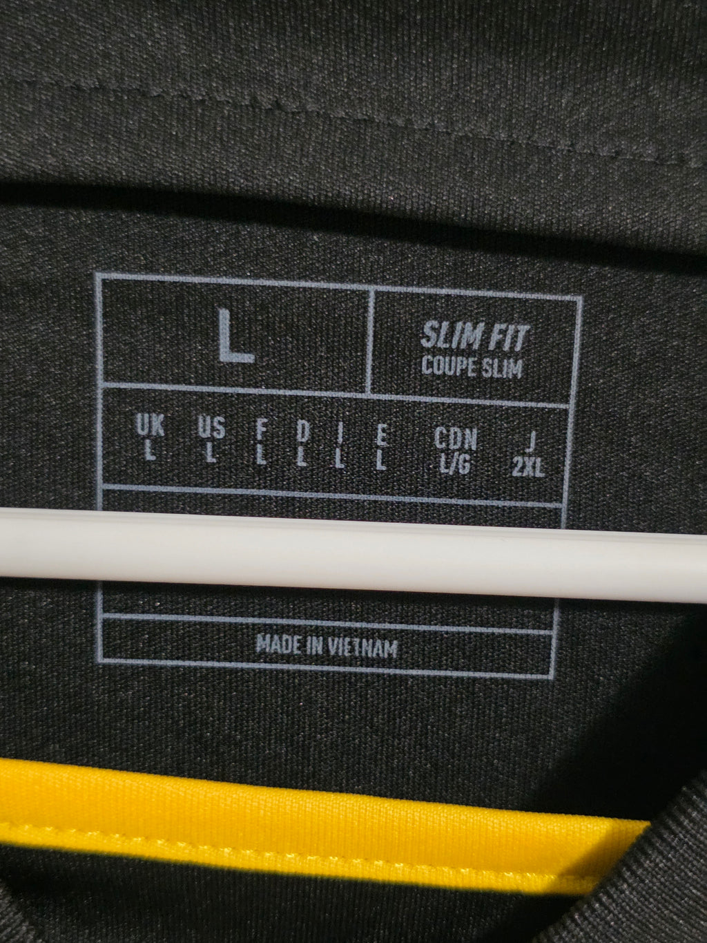 Juventus 2023-24 Home Kit (L)