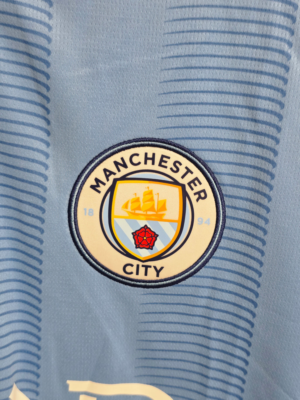 Manchester City 2023-24 Home Kit Long Sleeve (M)