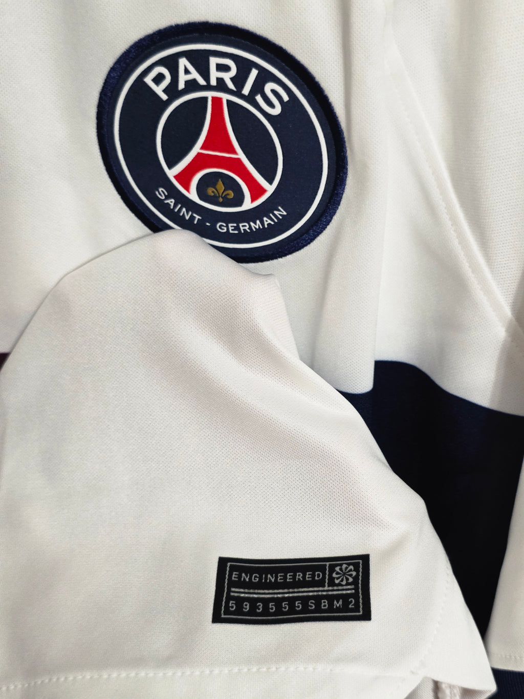 PSG 2023-24 Away Jersey Mbappe 7 (L)
