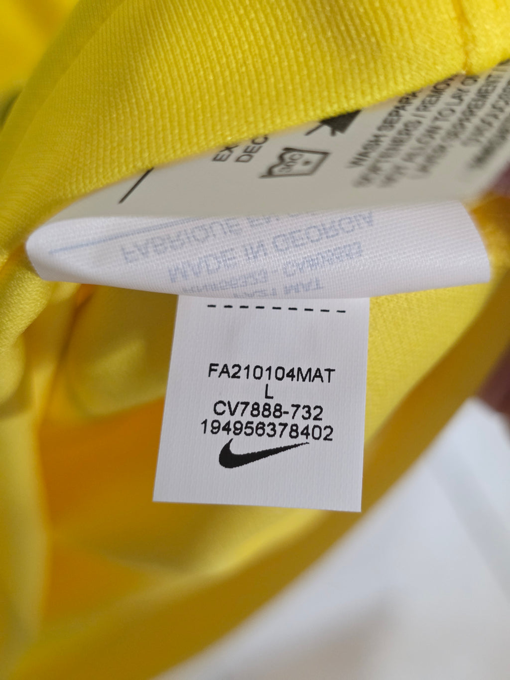 Chelsea FC 2021-22 Away Kit (L)