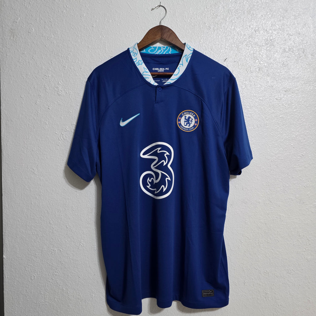 Chelsea FC 2022-23 Home Jersey BNWT (XL)