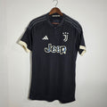 Juventus 2023-24 Third Jersey BNWT (M)