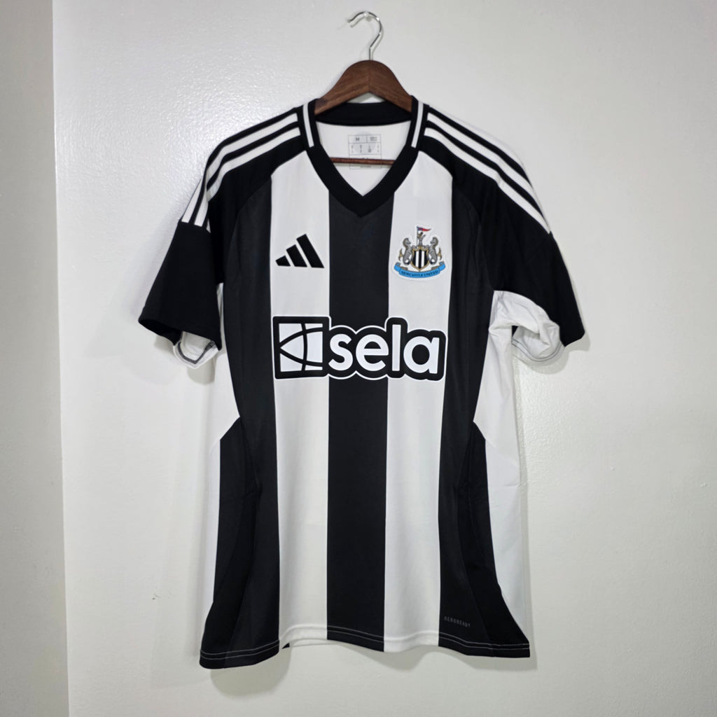 Newcastle 2024-25 Home Jersey BNWT (L)