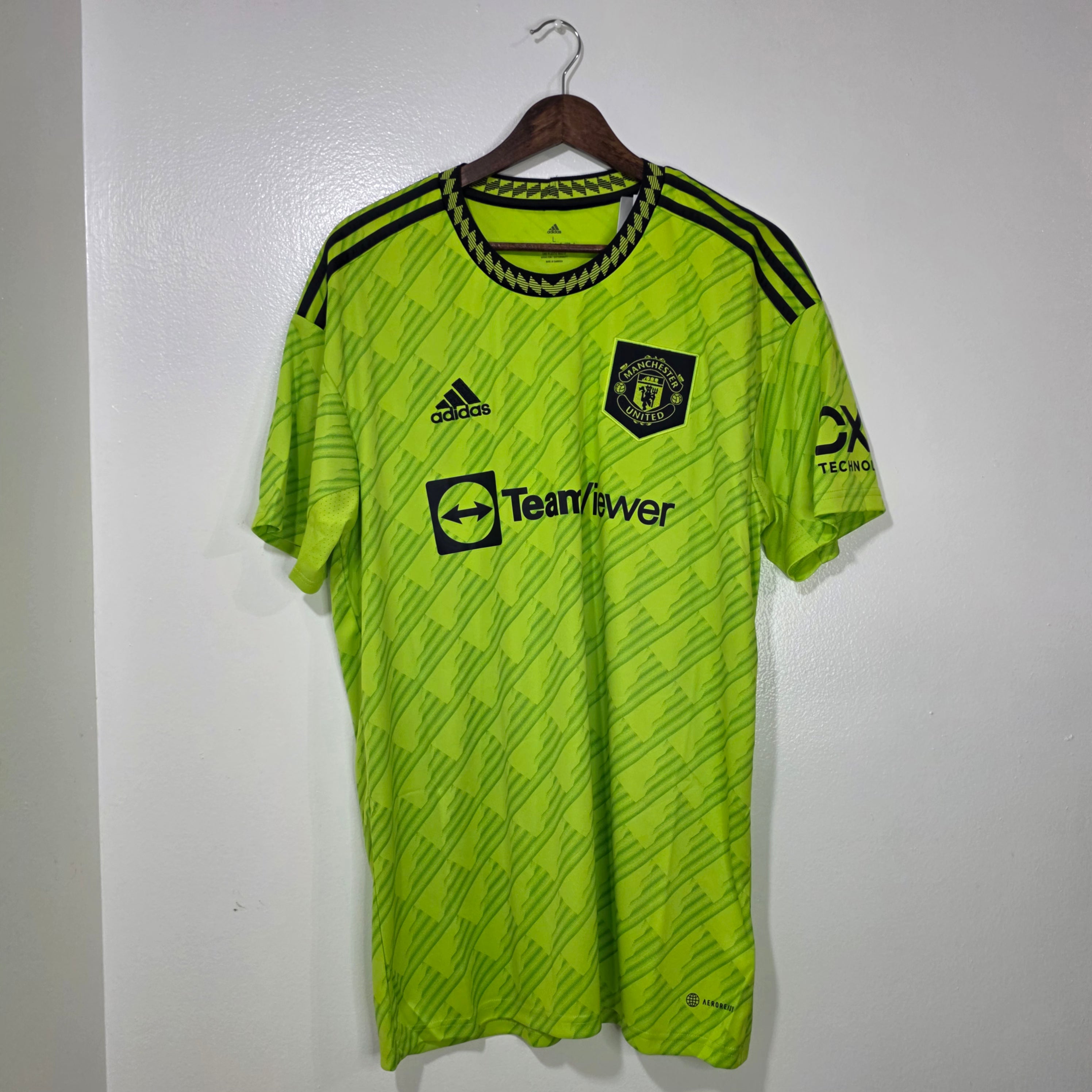 Manchester United 2022-23 Third Jersey BNWT (M)