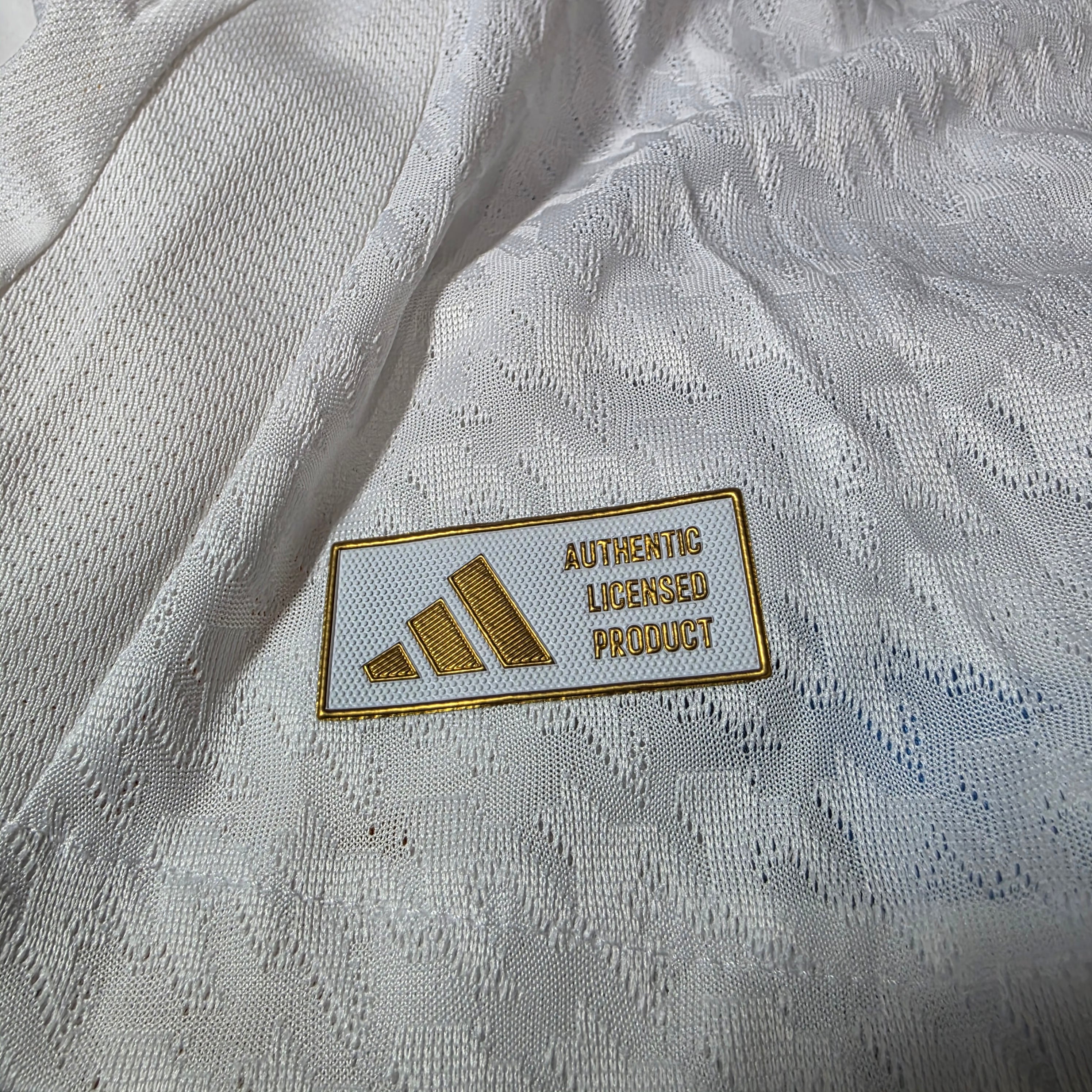 Real Madrid 2024-25 Home Jersey Player Version (L) BNWT