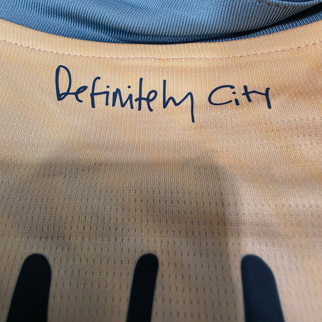 Manchester City 2024-25 Fourth Jersey Haaland #9 BNWT (M)