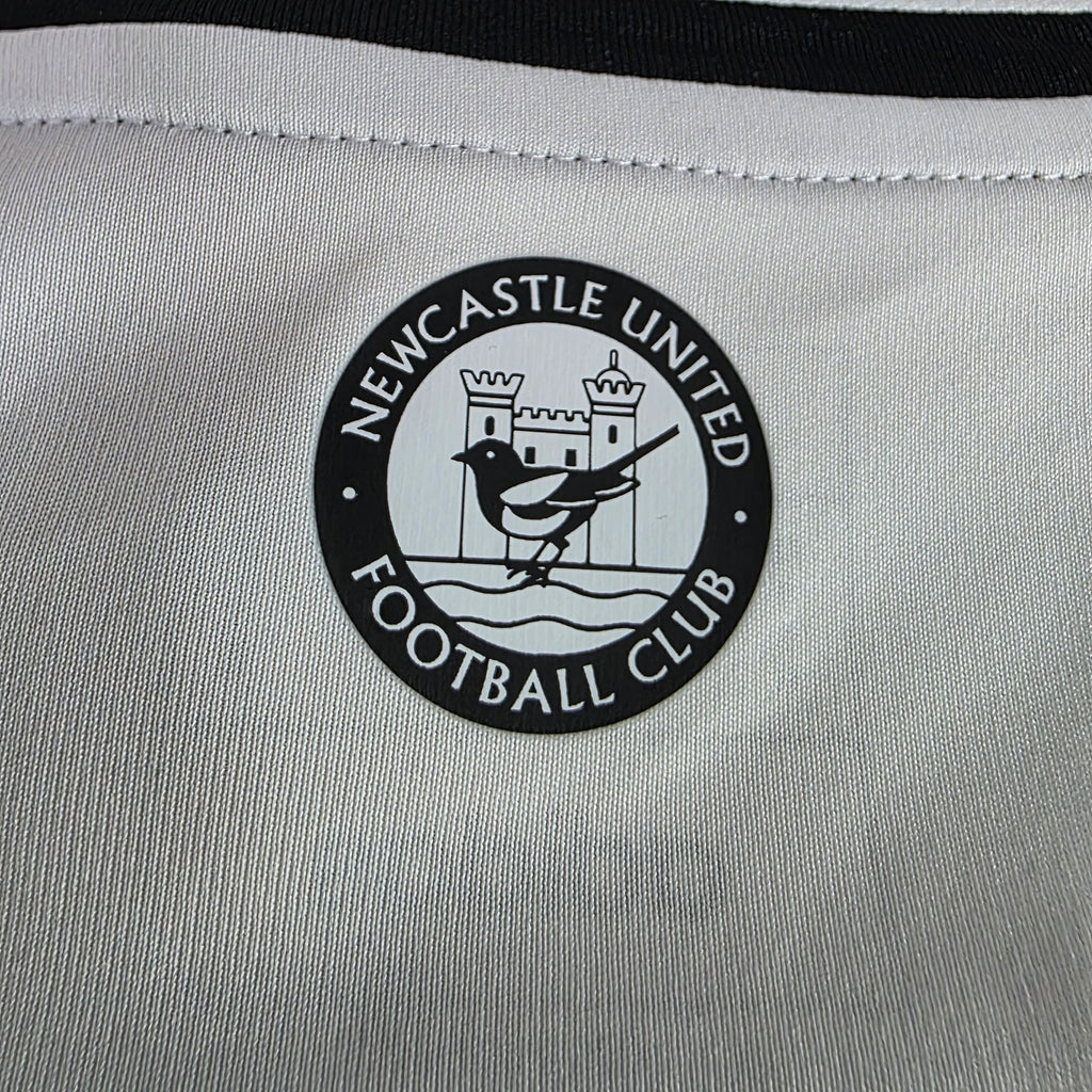 Newcastle 2024-25 Home Jersey BNWT (L)